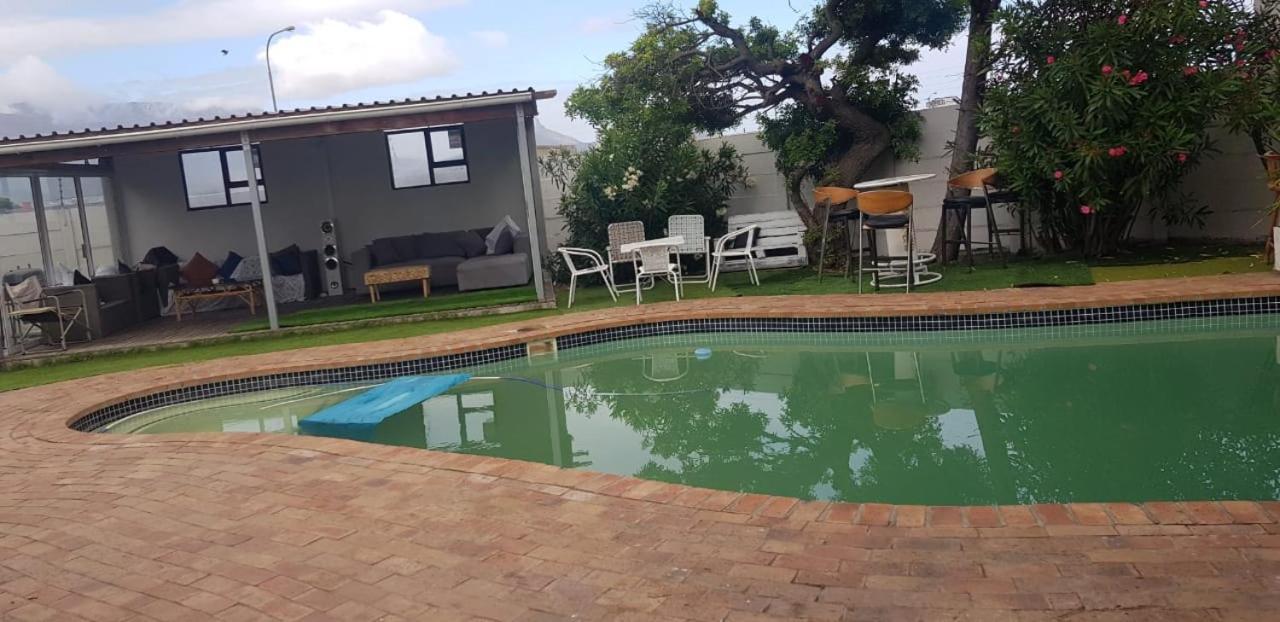 Salama Lodge Milnerton Città del Capo Esterno foto