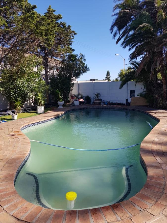 Salama Lodge Milnerton Città del Capo Esterno foto